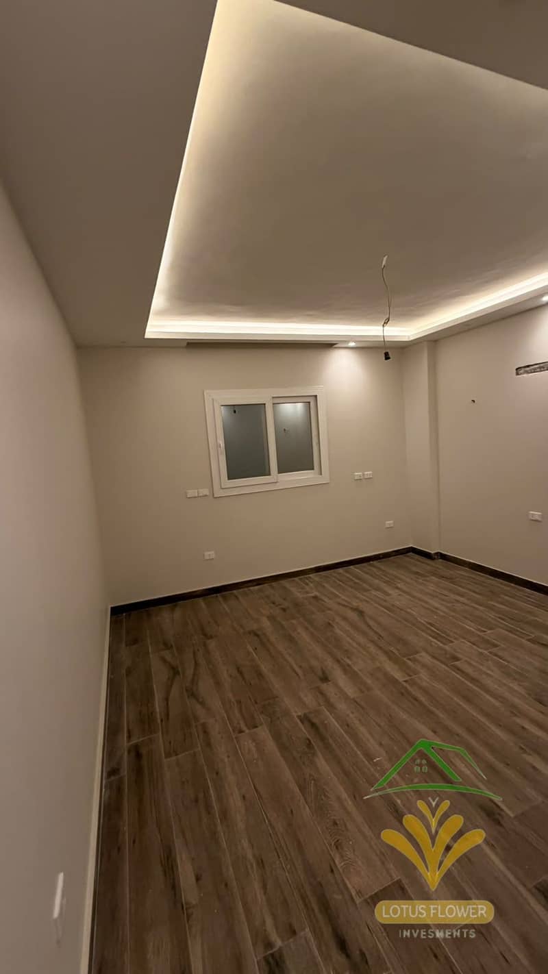 5 1001269780. jpg
