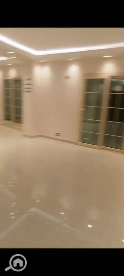 فلیٹ 3 غرف نوم للايجار في الشيخ زايد، الجيزة - 1000098055. jpg