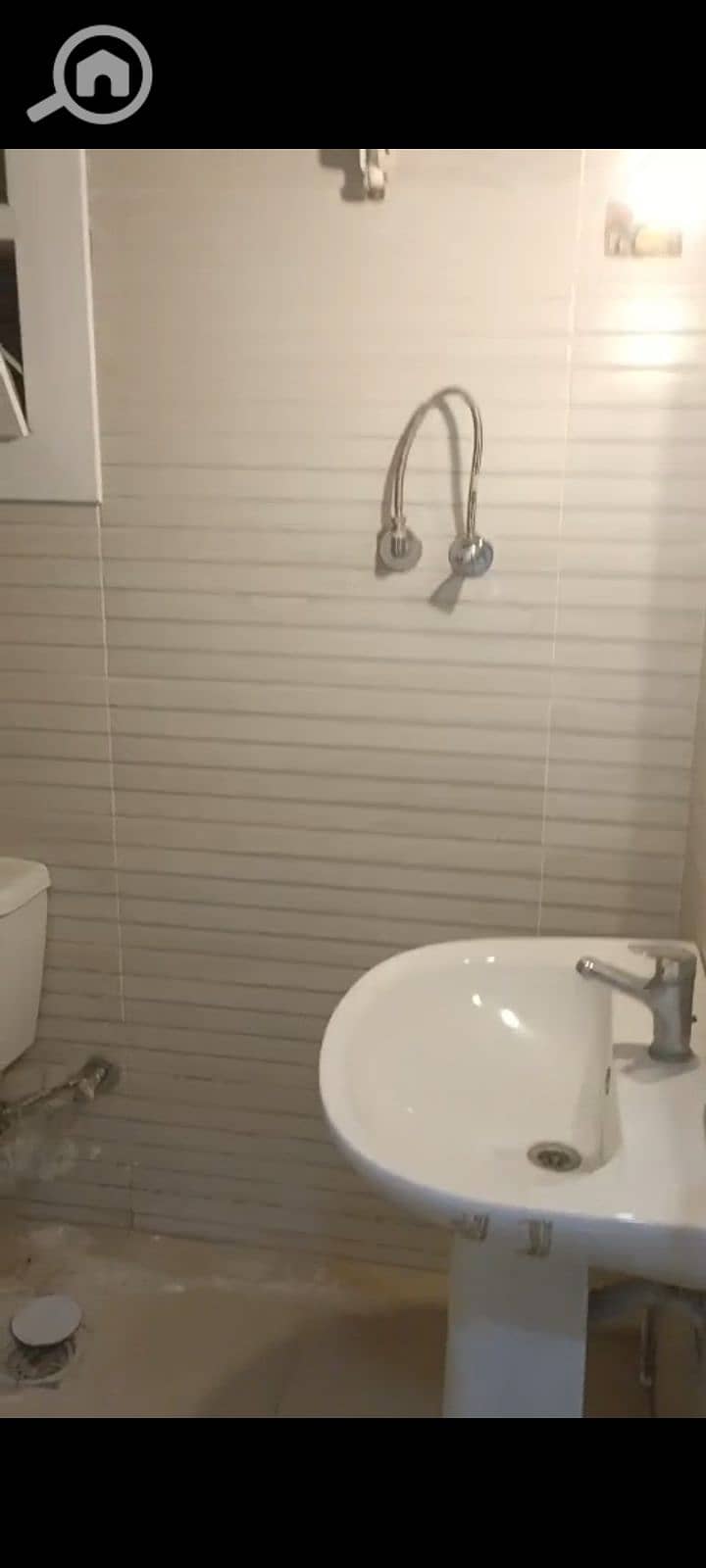 8 1000098020. jpg