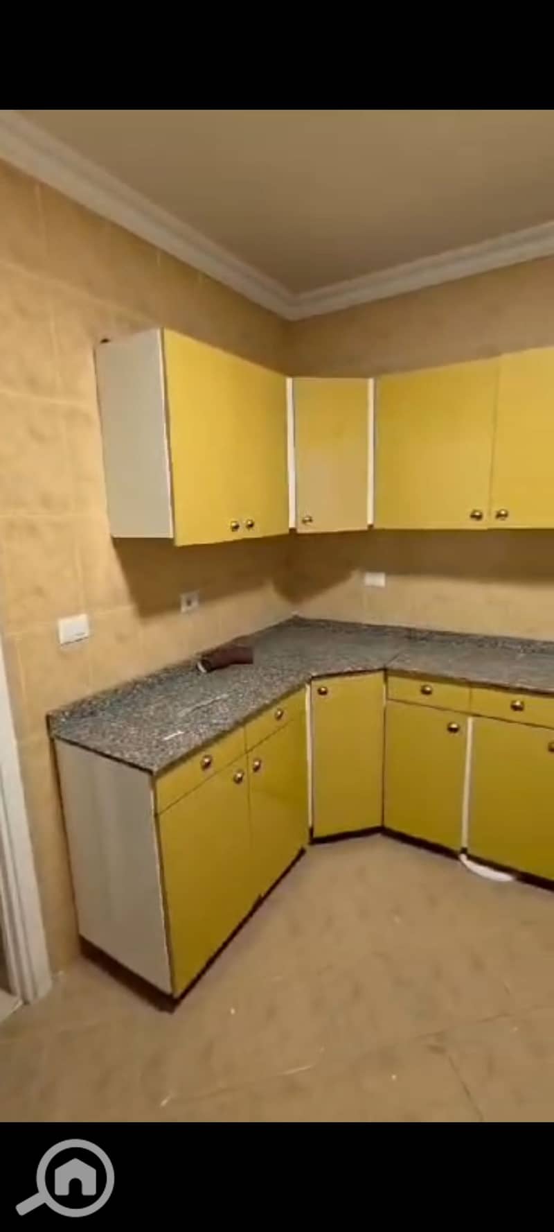 7 1001030218. jpg
