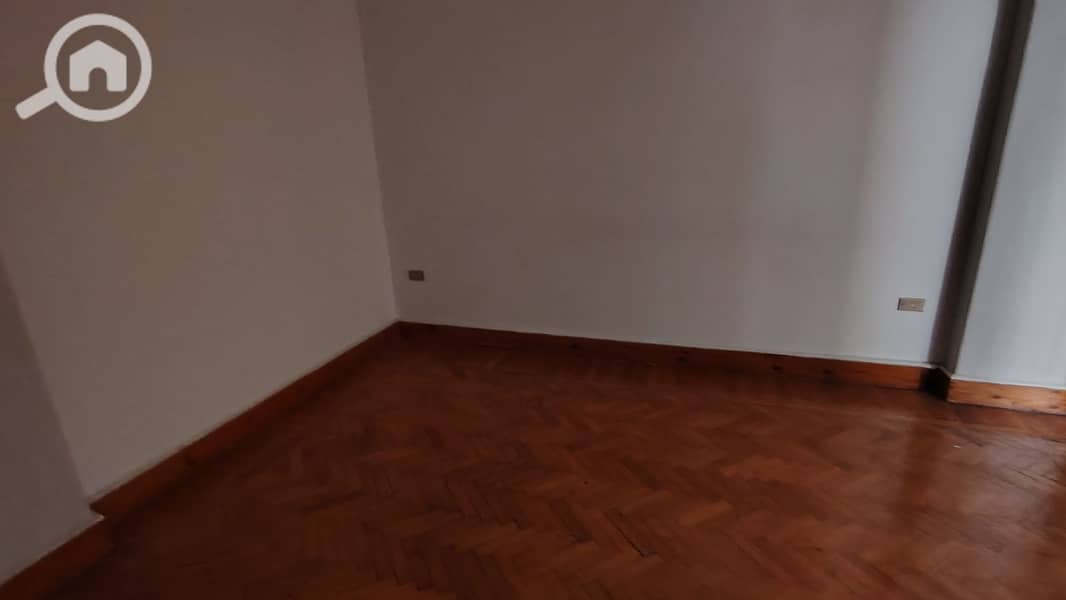 5 1000711742. jpg