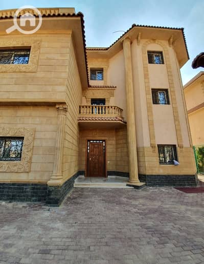 فیلا 5 غرف نوم للايجار في الشيخ زايد، الجيزة - 188fe499-82b4-46cc-8189-9ffaab15ebd6. jpg فیلا 5 غرف نوم للايجار في الشيخ زايد، الجيزة - 188fe499-82b4-46cc-8189-9ffaab15ebd6. jpg