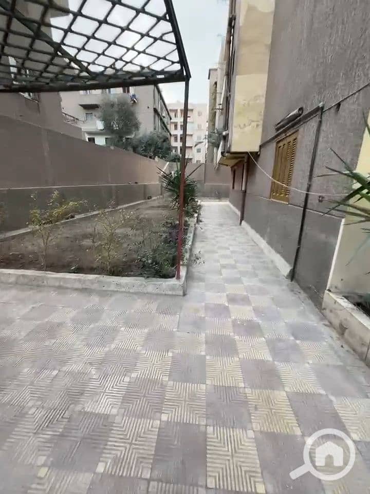 2 1000130064. jpg