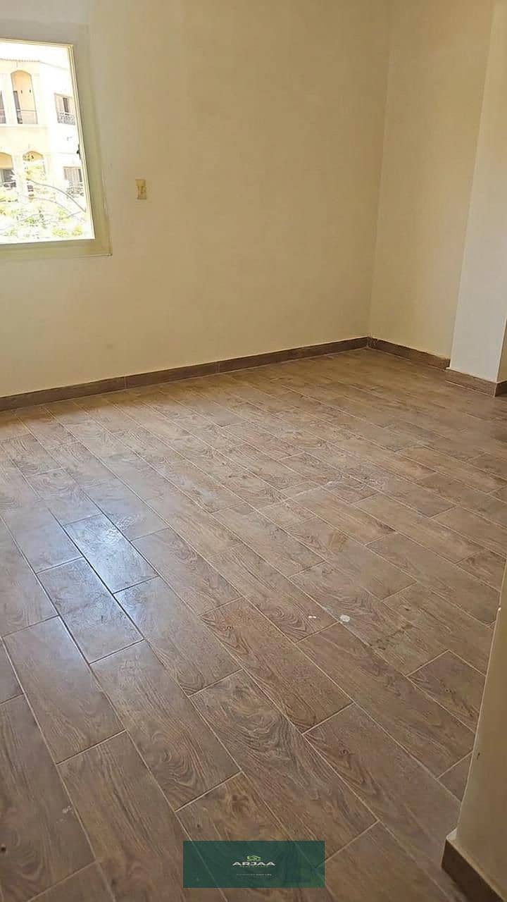 7 1001245981. jpg