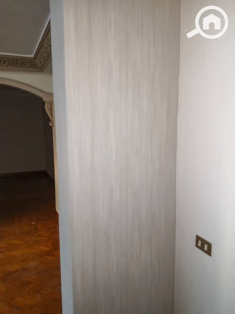 5 1000380103. jpg