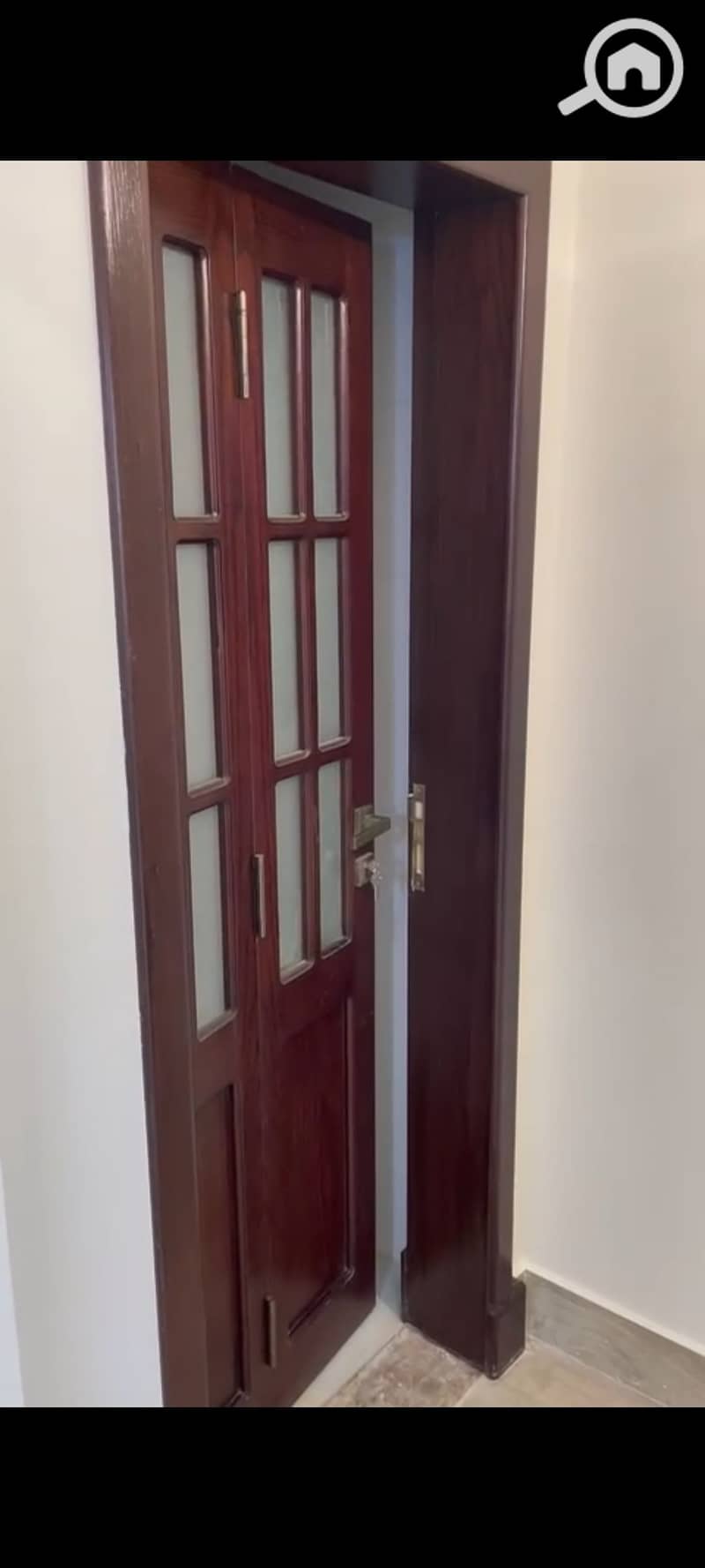 8 1000312992. jpg