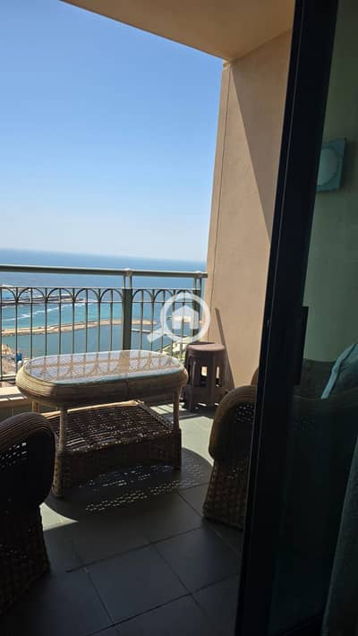 شقة 2 غرفة نوم للايجار في سان ستيفانو، الإسكندرية - WhatsApp Image 2026-09-21 at 4.35. 49 PM. jpeg