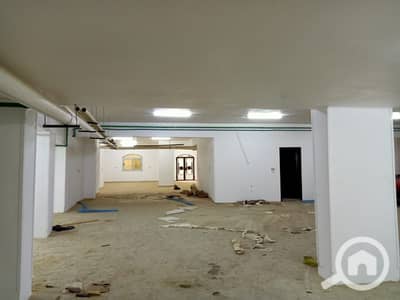 جراج للايجار في مدينة الشروق، القاهرة - 1000556373. jpg جراج للايجار في مدينة الشروق، القاهرة - 1000556373. jpg