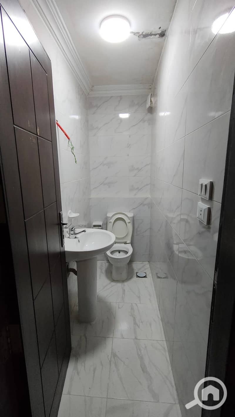 6 f2add40b-a6e9-4325-ba5f-6e6564e1eb3e. jpg