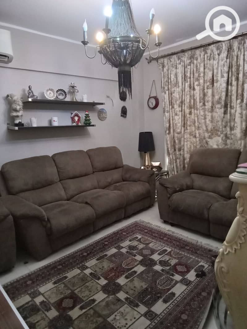 5 1000351668. jpg