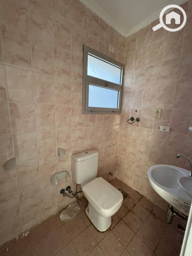 2 6dca1d58-8d36-4081-813a-19788490da29. jpg