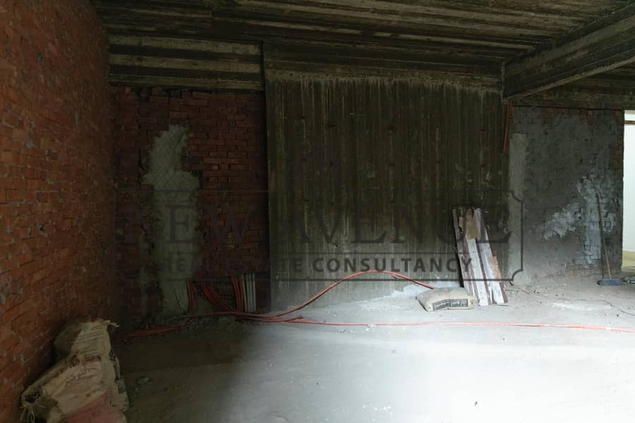 5 WhatsApp Image 2026-09-23 at 2.45. 41 PM. jpeg
