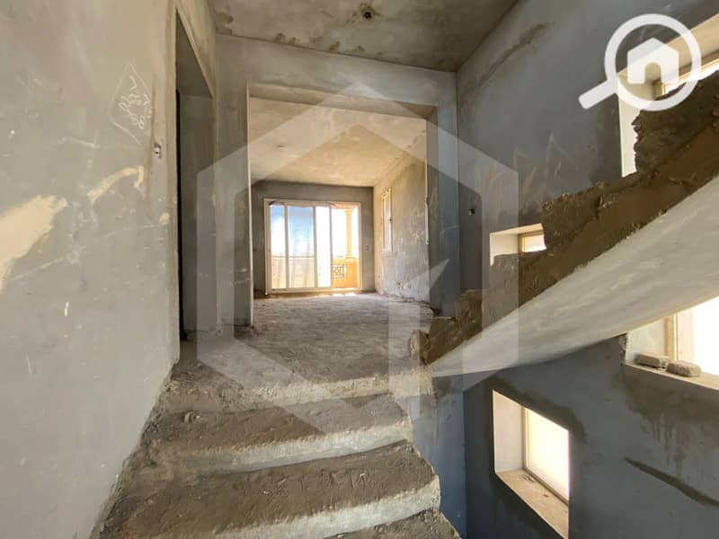 8 Meadows Park Arco 8. jpg