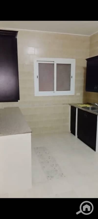 4 Bedroom Flat for Rent in Sheikh Zayed, Giza - WhatsApp Image 2026-09-21 at 5.29. 00 PM. jpeg 4 Bedroom Flat for Rent in Sheikh Zayed, Giza - WhatsApp Image 2026-09-21 at 5.29. 00 PM. jpeg