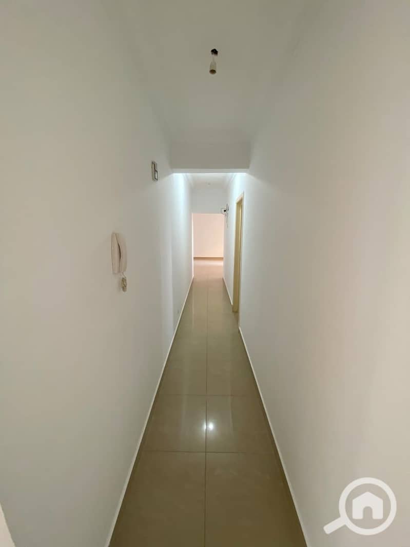 12 units-65601789643634. jpg