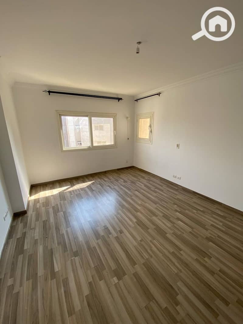 19 units-90031789643634. jpg