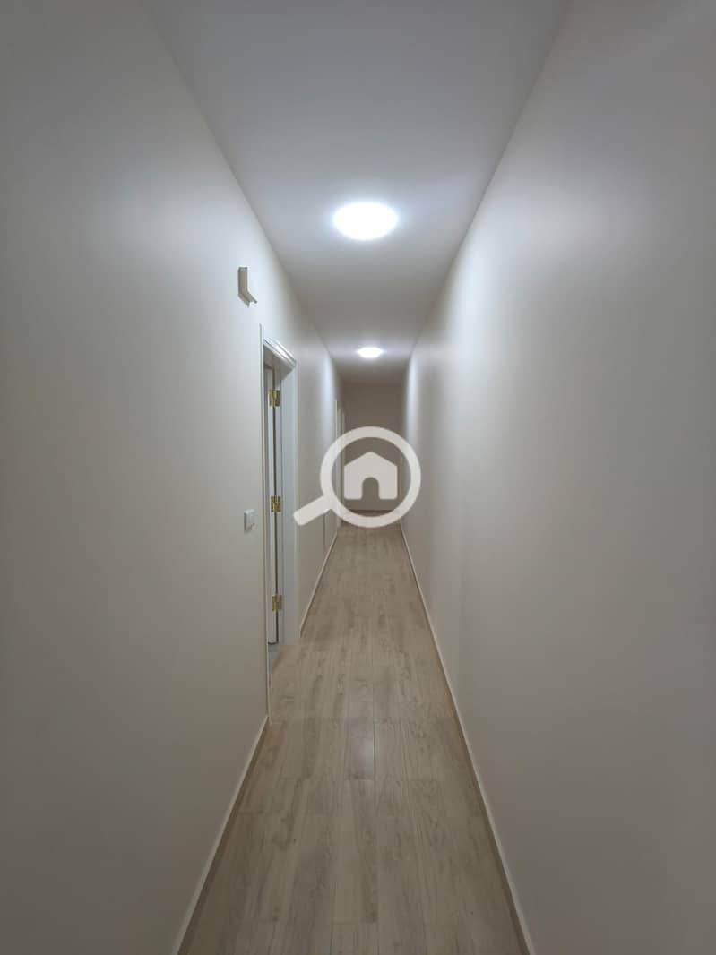 11 1000208132. jpg