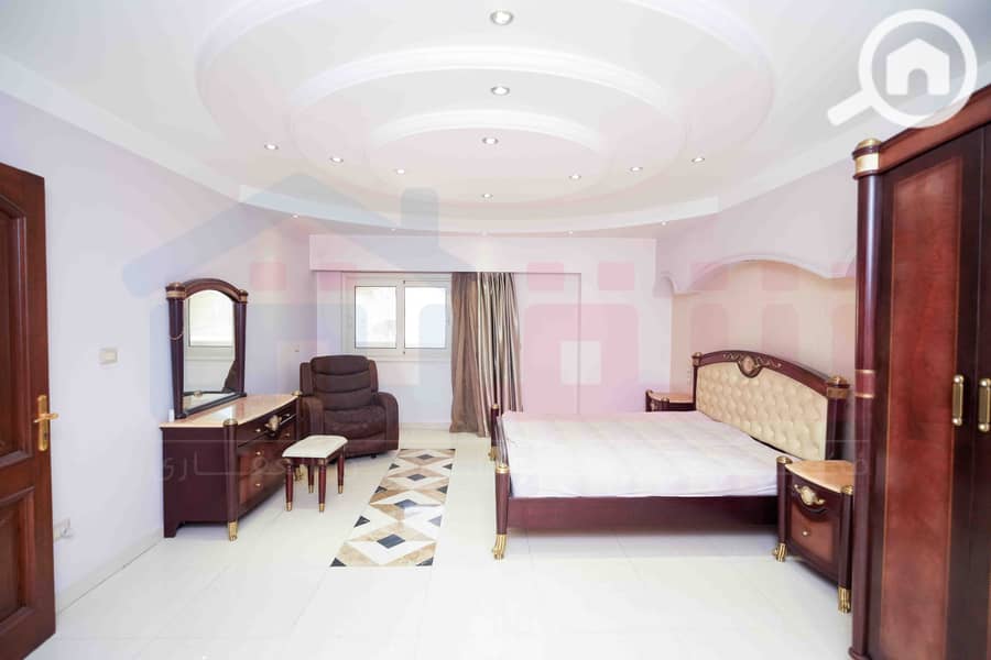 11 DSC05543. jpg
