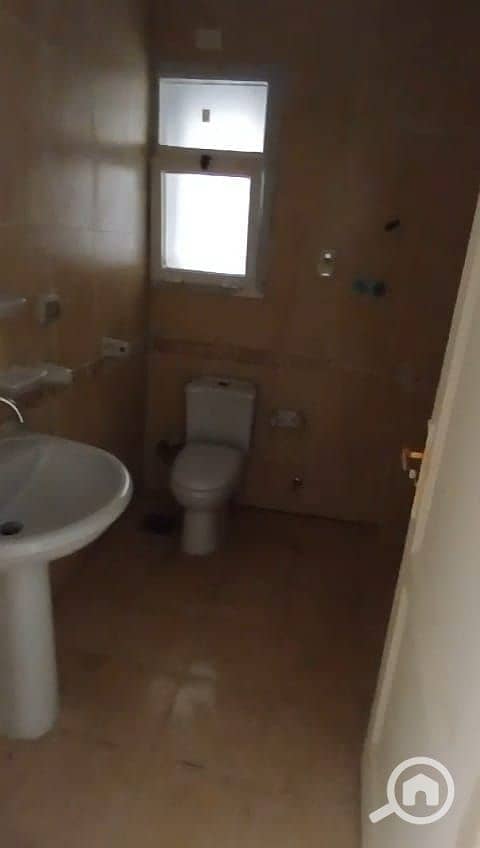 16 IMG-20250924-WA0273. jpg