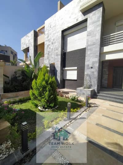4 Bedroom Villa for Sale in Sheikh Zayed, Giza - 07ceb317-b2f4-49c4-9368-7348cb807b27. jpg