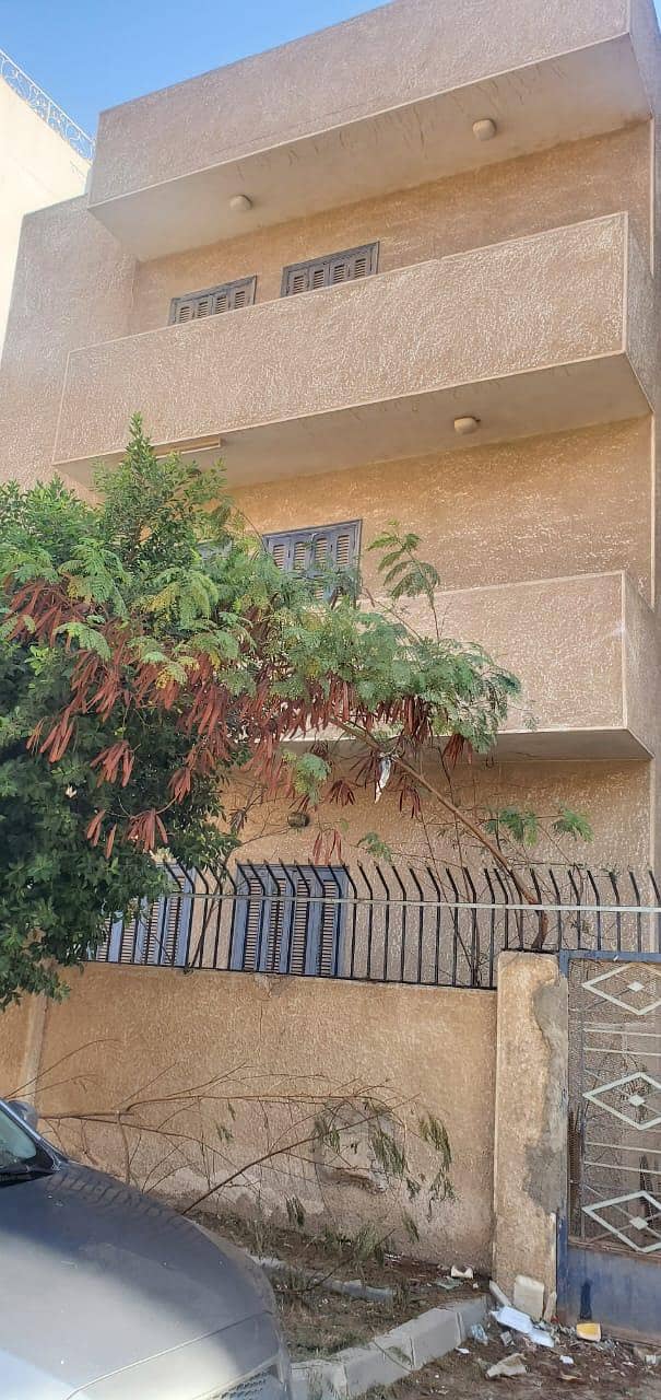 بيت في العاشر من رمضان بيت في العاشر من رمضان