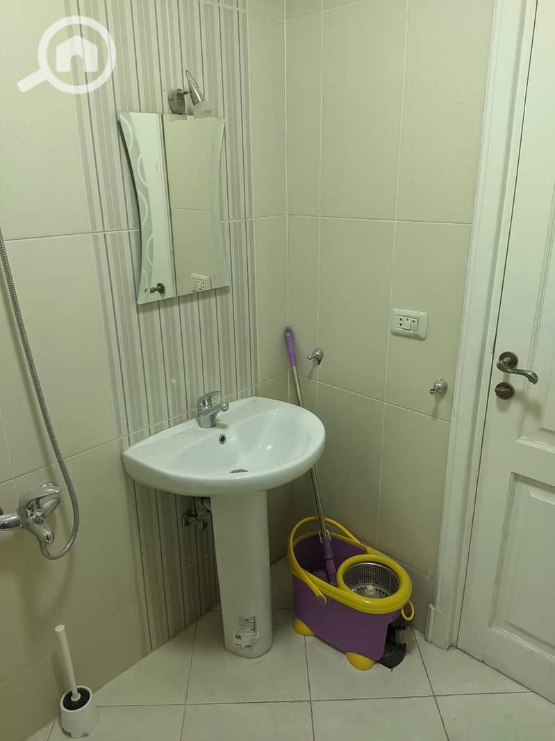 20 1000741077. jpg