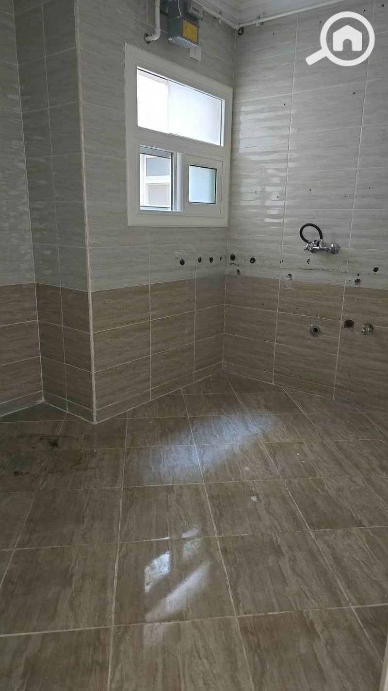 6 1000156340. jpg