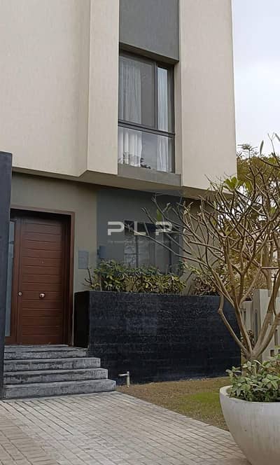 4 Bedroom Townhouse for Rent in Shorouk City, Cairo - 480282610_498708143272675_2361346827018799932_n. jpg