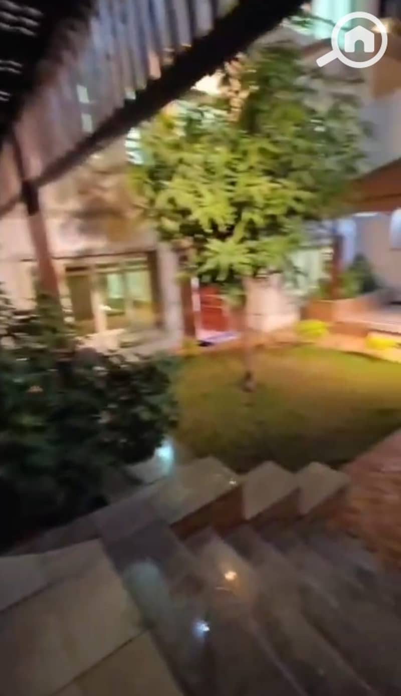 2 1000383500. jpg