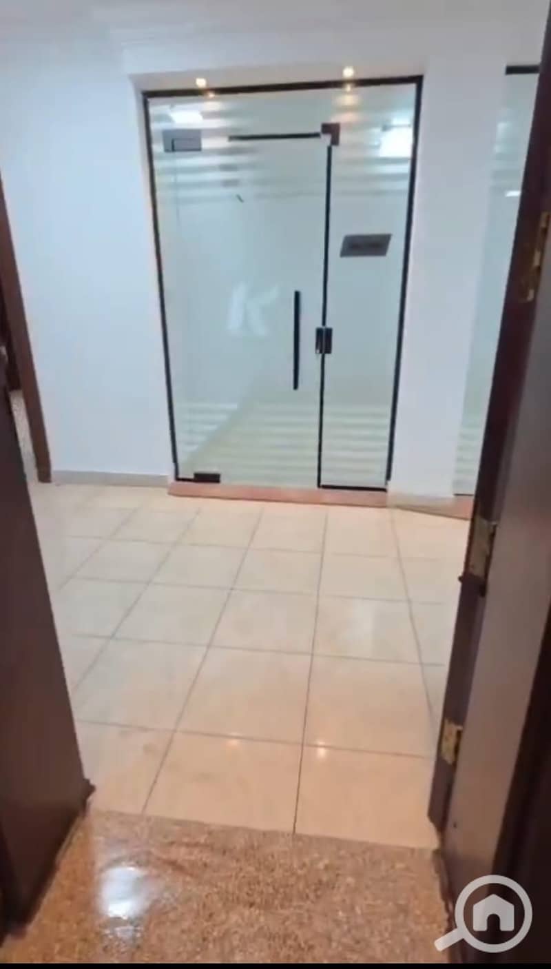 5 1000383504. jpg