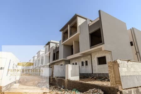 5 Bedroom Townhouse for Sale in New Cairo, Cairo - IMG-20260921-WA0631. jpg