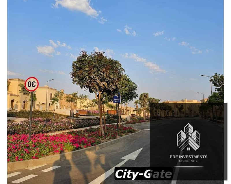 8 City_Gate_128. jpg