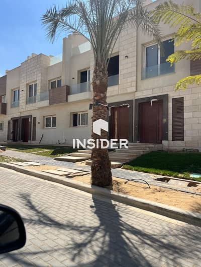 5 Bedroom Twin House for Sale in New Cairo, Cairo - WhatsApp Image 2026-08-20 at 2.33. 38 PM. jpeg 5 Bedroom Twin House for Sale in New Cairo, Cairo - WhatsApp Image 2026-08-20 at 2.33. 38 PM. jpeg