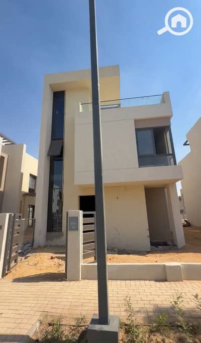 4 Bedroom Villa for Sale in 6th of October, Giza - WhatsApp Image 2026-09-24 at 12.38. 15 PM. jpeg 4 Bedroom Villa for Sale in 6th of October, Giza - WhatsApp Image 2026-09-24 at 12.38. 15 PM. jpeg