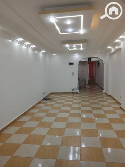 فلیٹ 3 غرف نوم للايجار في ميامي، الإسكندرية - 1000005971. jpg