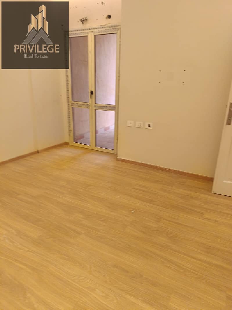 25 1001129350. jpg