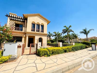 4 Bedroom Villa for Sale in Madinaty, Cairo - 1. jpeg