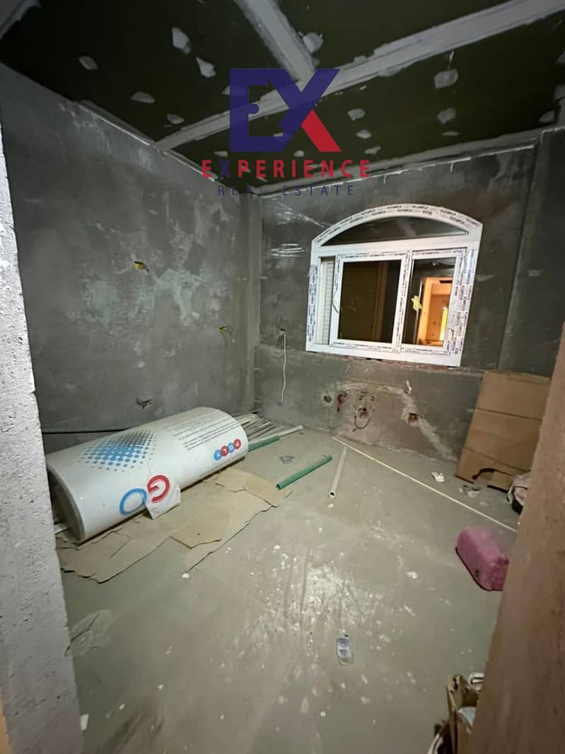 3 d4ecc350-b6ad-40cb-847b-265cada1e282. jpg