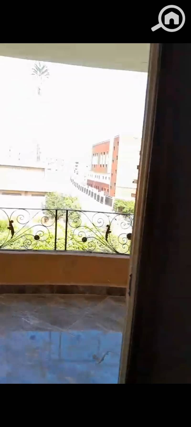 5 1000477792. jpg