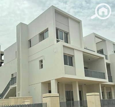 5 Bedroom Villa for Sale in Sheikh Zayed, Giza - 736778576_1016750860833671_4393347734032708943_n. jpg