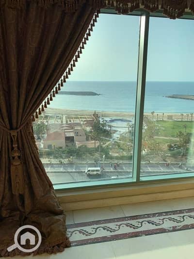 شقة 4 غرف نوم للايجار في سان ستيفانو، الإسكندرية - 8a5873fa-227e-4e1e-897f-5ceda6854121. jpg