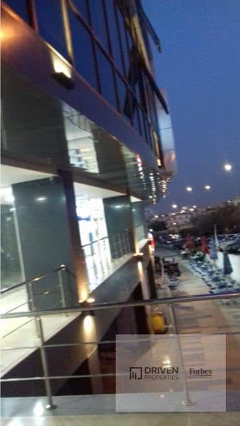 10 zayed dunes mall (4). jpg