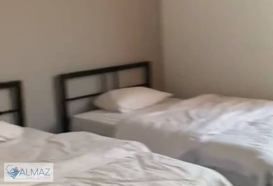 3 5. jpeg
