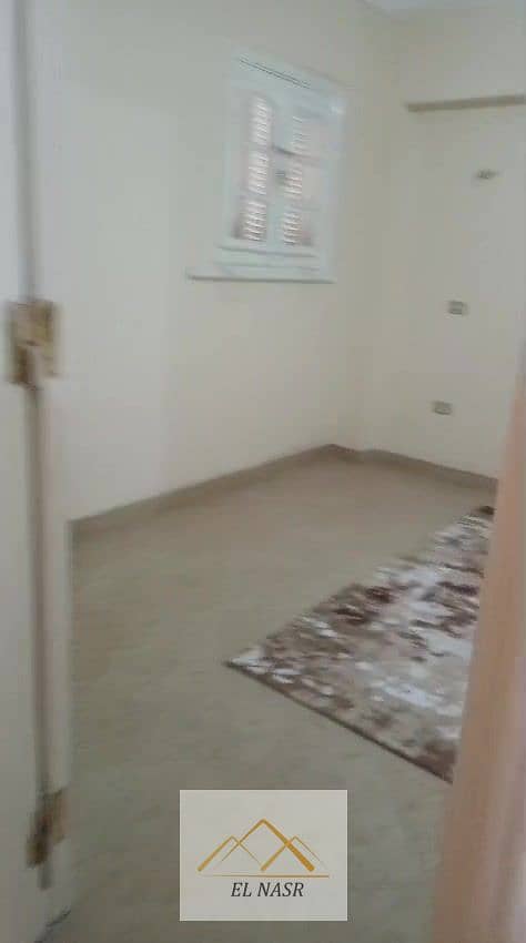 7 WhatsApp Video 2026-09-22 at 3.07. 52 PM_000210. jpg