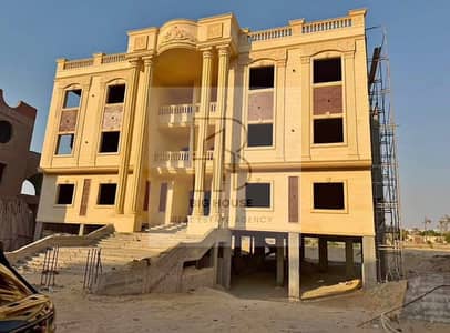 3 Bedroom Apartment for Sale in Obour City, Cairo - bf6b1ae8-8f3b-4517-b3f7-8327e9ef0062. jpg 3 Bedroom Apartment for Sale in Obour City, Cairo - bf6b1ae8-8f3b-4517-b3f7-8327e9ef0062. jpg