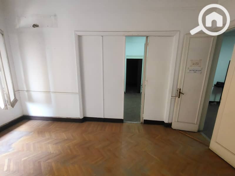 9 7cba77f2-945d-4c54-ac46-7083337830ce. jpg