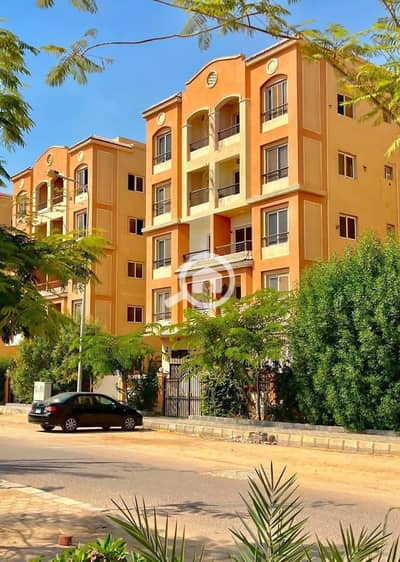 3 Bedroom Flat for Sale in Hadayek October, Giza - FB_IMG_1789511807094. jpg