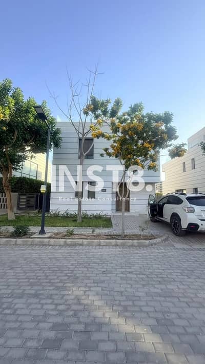 فیلا 4 غرف نوم للبيع في مدينة الشروق، القاهرة - 6ab52625a59a2_WhatsApp-Image-2026-09-24-at-4.25. 20-PM. jpeg
