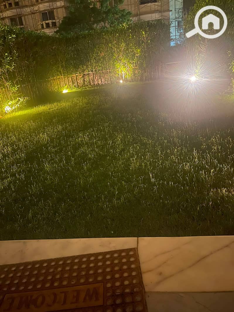 9 495898. jpg
