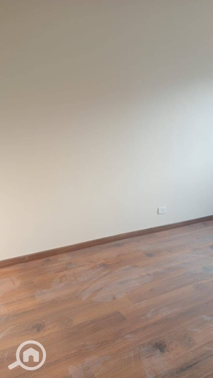 7 5886229473919701133. jpg